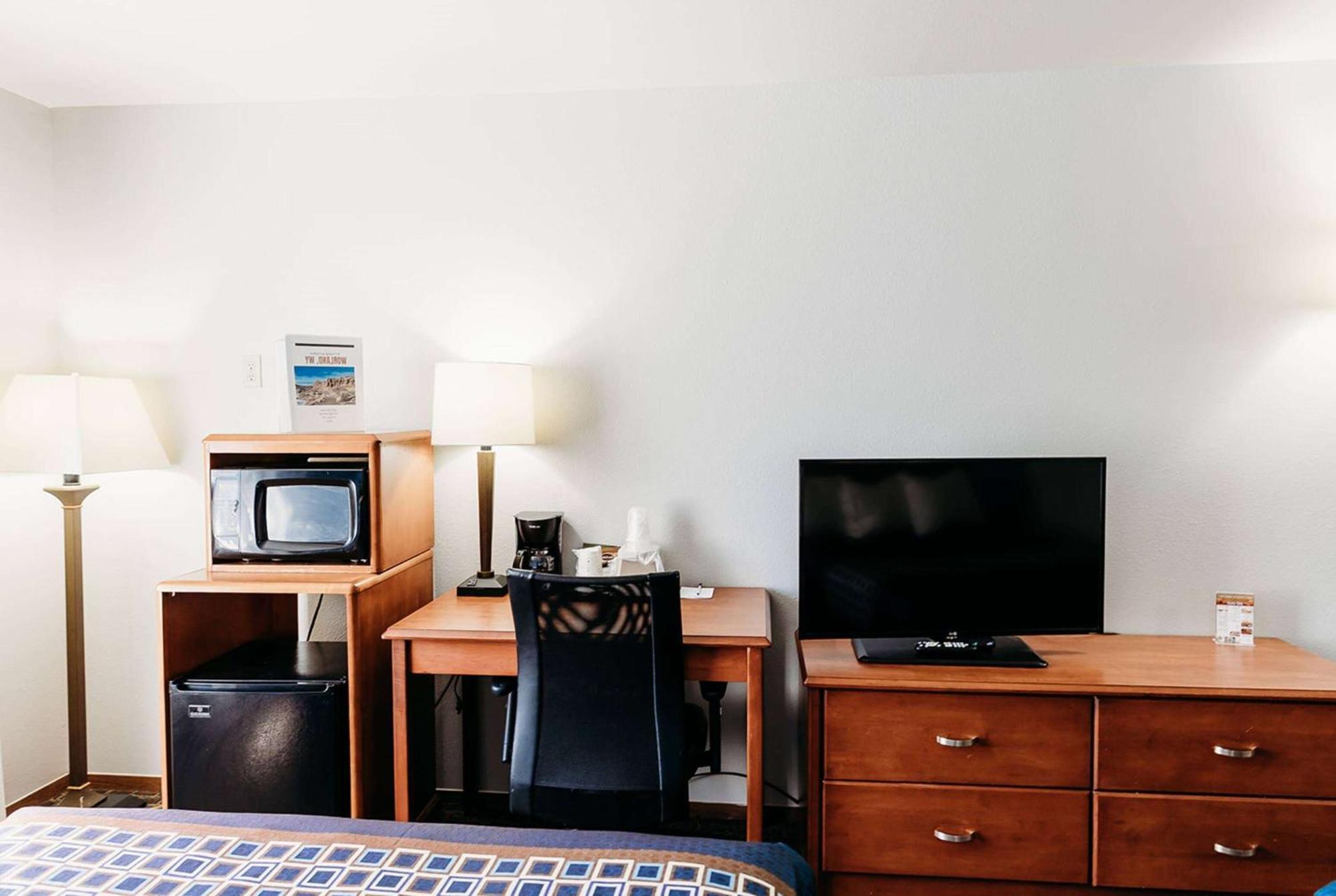 แทรเวลลอดจ์ บาย วินด์แฮม วอร์แลนด์ Hotel Worland ภายนอก รูปภาพ